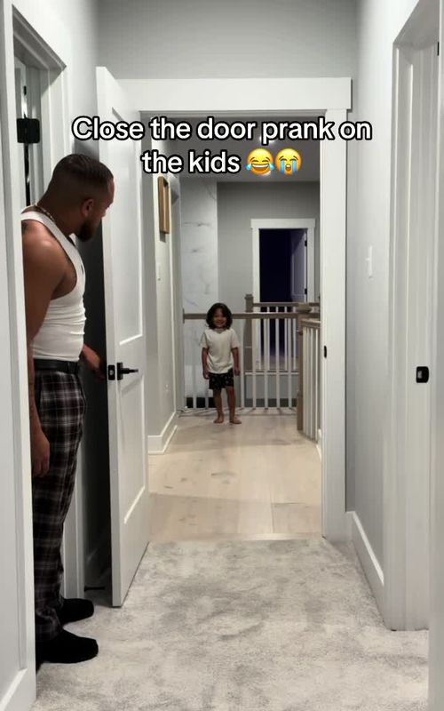 Closing the door prank TikTok trend example by @treandgabby