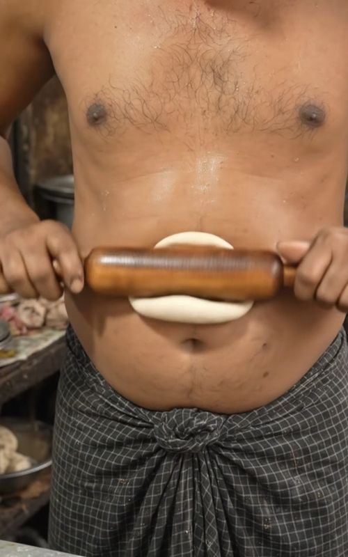 @viral.street.food4 outlier video