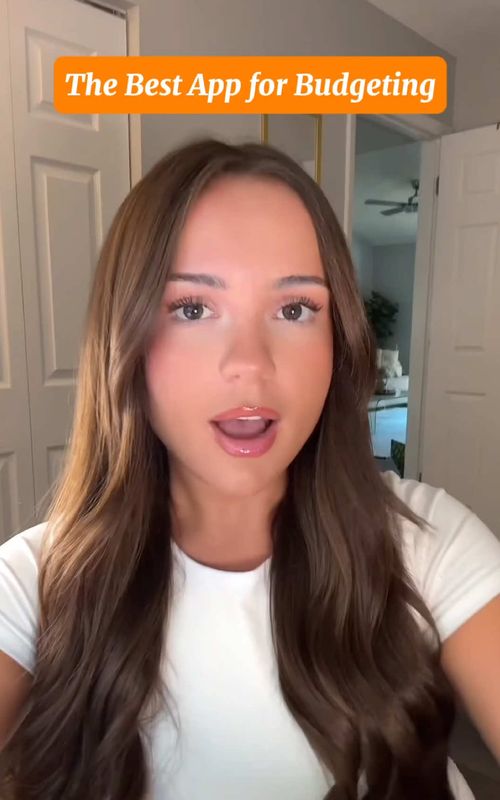I had a point where I pay all my bills, check my account and still feel like I had no idea what was actually going on with my money. - TikTok hook example
